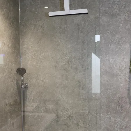 Lush Bedminster Gasthof