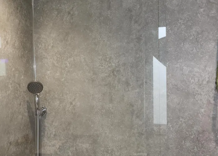 Lush Bedminster Gasthof