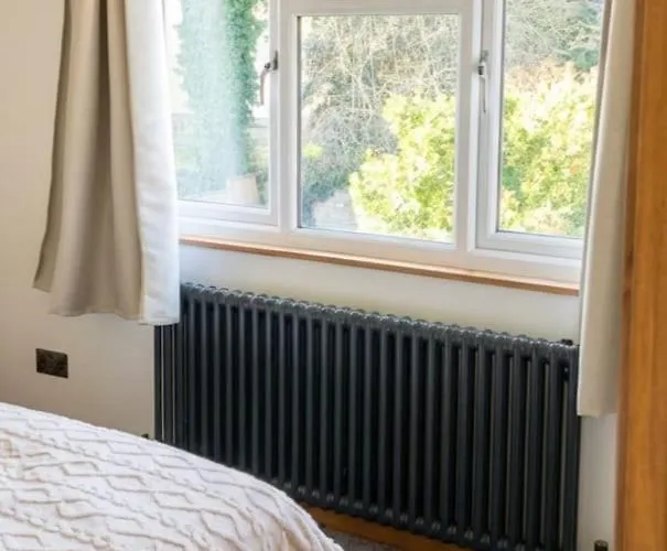 Lush Bedminster Gæstehus